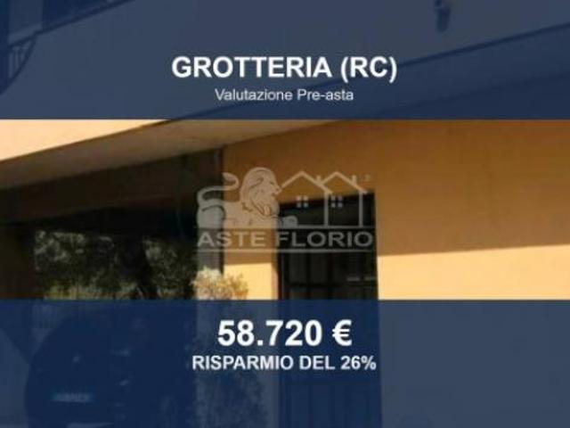 Appartamento in vendita a Calabria, Reggio Calabria