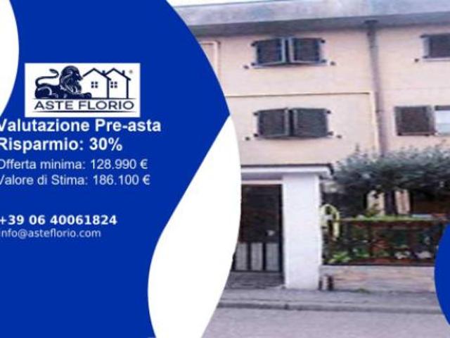 Villa Indipendente in vendita a Cascina Saresano, Mediglia