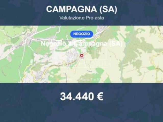 Locale Commerciale in vendita a Campagna, Salerno
