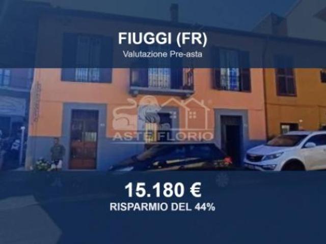 Locale Commerciale in vendita a Fiuggi, Lazio