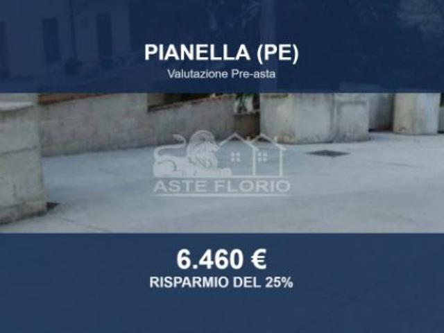Box in vendita a Pianella, Abruzzo