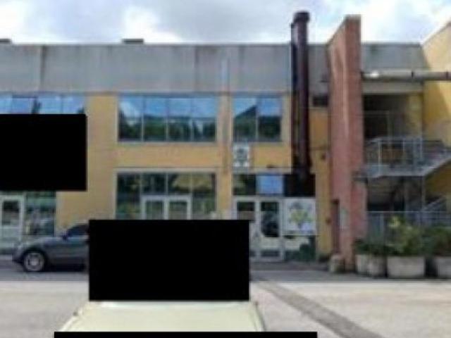 Ufficio in vendita a Marche, Macerata