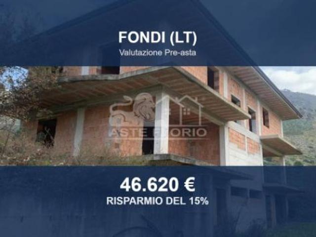 Villa Indipendente in vendita a Fondi, Latina