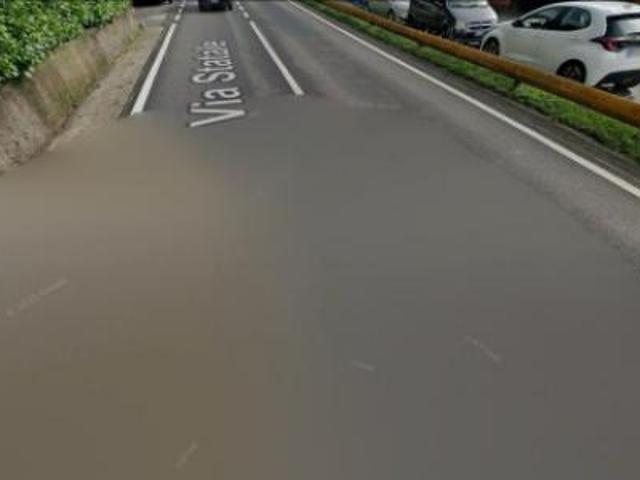 Ufficio in vendita a Somana, Mandello Del Lario