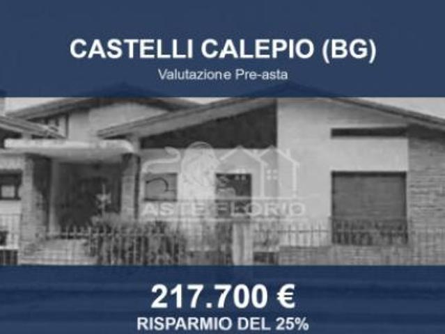 Villa Indipendente in vendita a Castelli Calepio, Lombardia