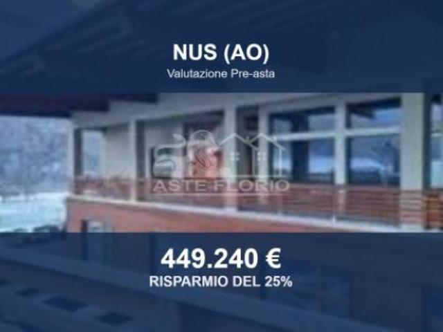 Ufficio in vendita a Nus, Aosta