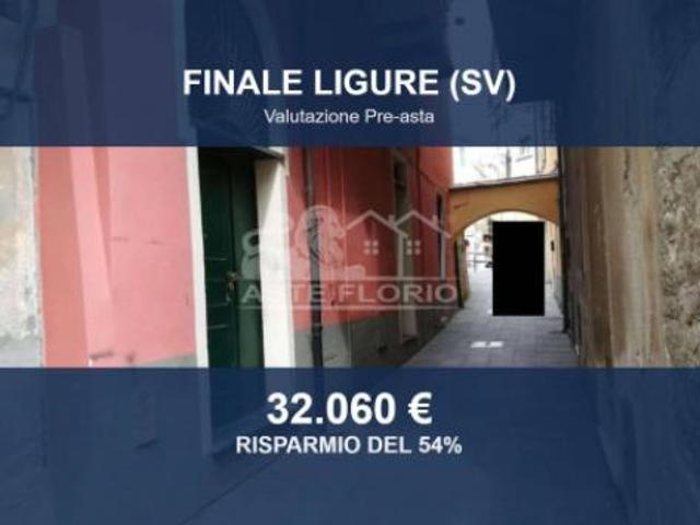 Capannone in vendita a Finalmarina, Finale Ligure