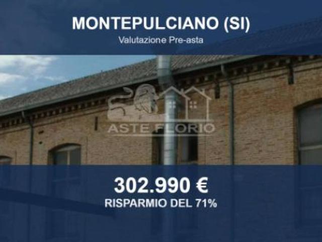 Capannone in vendita a Abbadia Di Montepulciano, Toscana