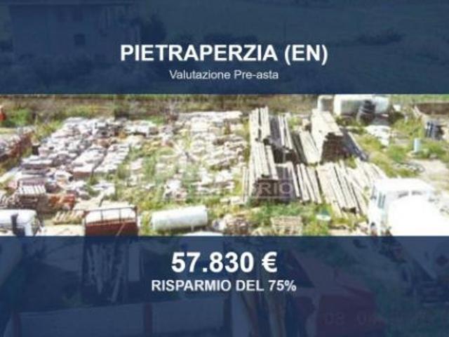 Locale Commerciale in vendita a Pietraperzia, Sicilia