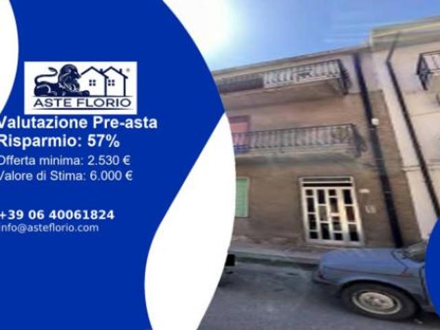 Capannone in vendita a Santa Lucia Di, Sicilia