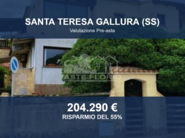 Villa Indipendente in vendita a Santa Teresa Gallura, Sardigna/Sardegna