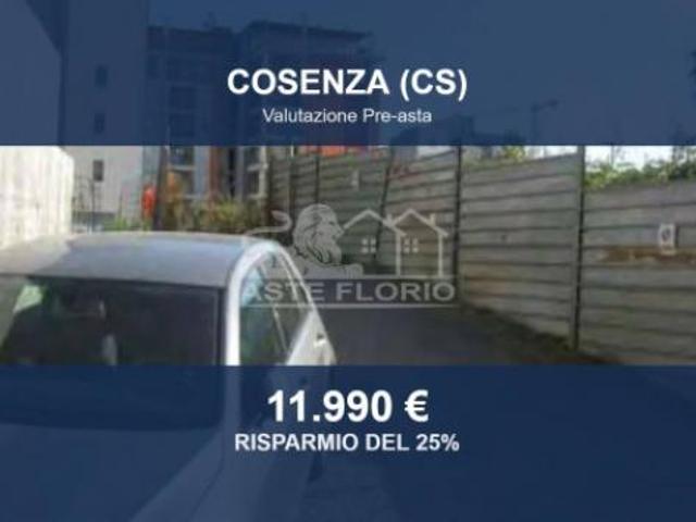 Box in vendita a Calabria, Cosenza