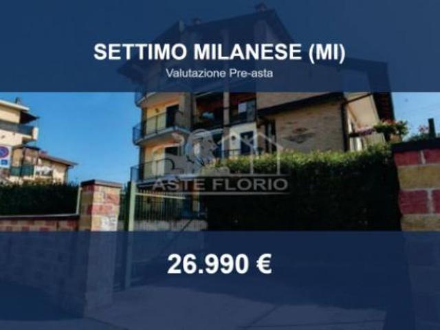 Box in vendita a Cascine Olona, Settimo Milanese