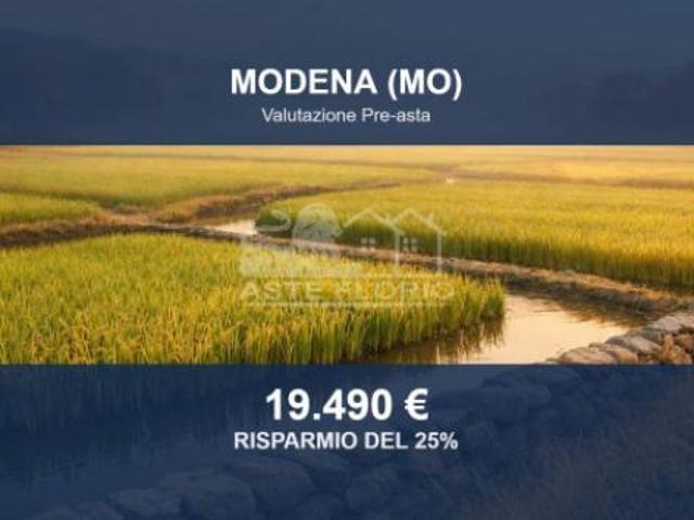 Terreno in vendita a Modena, Reggio Emilia