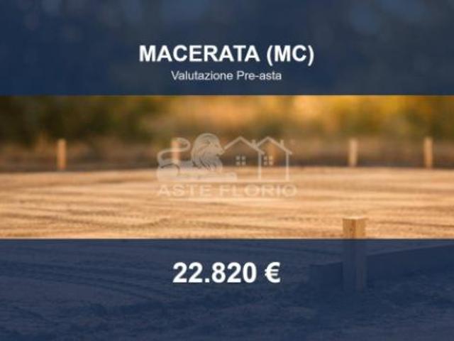 Terreno in vendita a Marche, Macerata