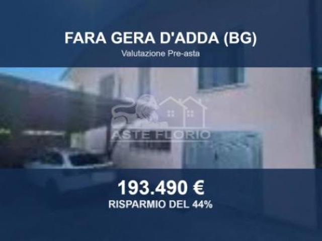 Villa Indipendente in vendita a Fara Gera D'adda, Lombardia