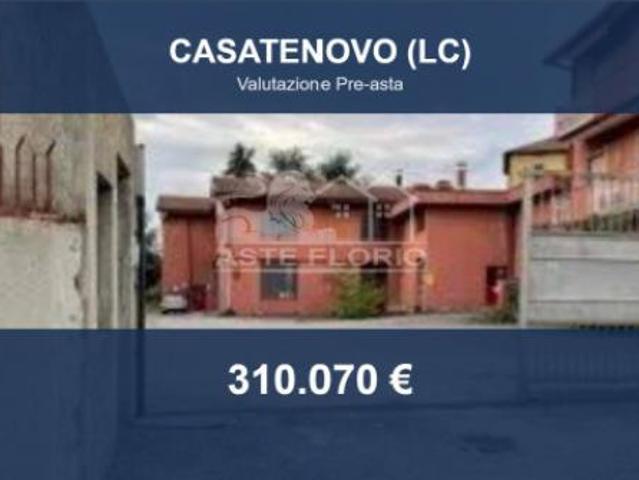 Capannone in vendita a Casatenovo, Lecco