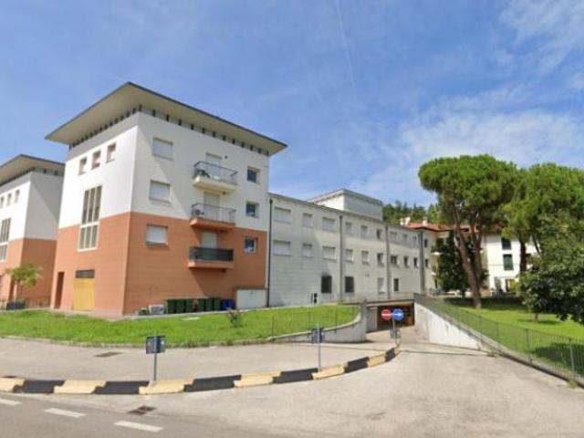 Box in vendita a Arcugnano, Veneto