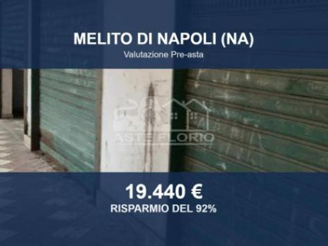 Locale Commerciale in vendita a Rione 219, Melito Di Napoli