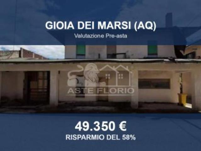 Villa Indipendente in vendita a Gioia Dei Marsi, Abruzzo