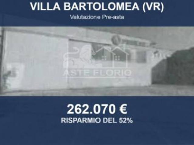Capannone in vendita a Spinimbecco, Villa Bartolomea