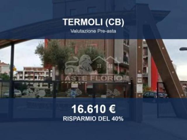 Box in vendita a Termoli, Molise