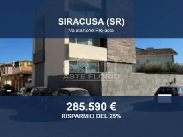 Villa Indipendente in vendita a Siracusa, Sicilia