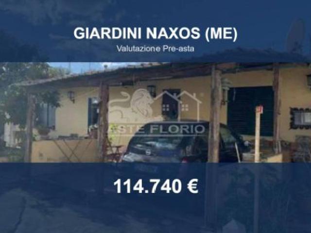 Villa Indipendente in vendita a Chianchitta, Giardini Naxos