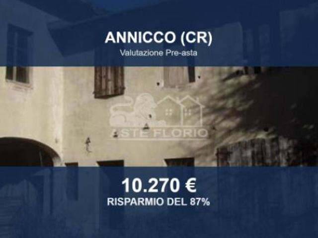 Villa Indipendente in vendita a Annicco, Lombardia