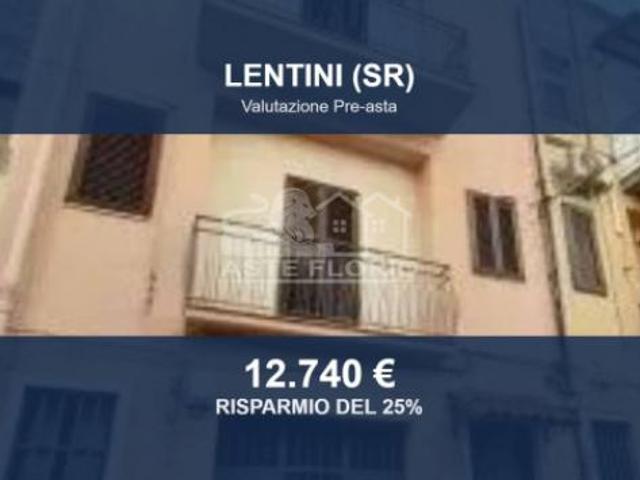 Box in vendita a Lentini, Sicilia