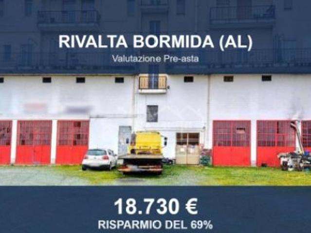 Locale Commerciale in vendita a Piemonte, Alessandria
