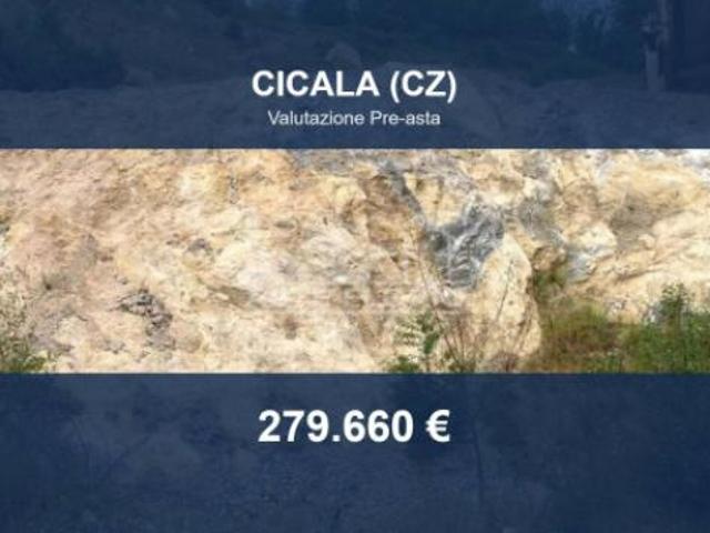 Terreno in vendita a Calabria, Catanzaro