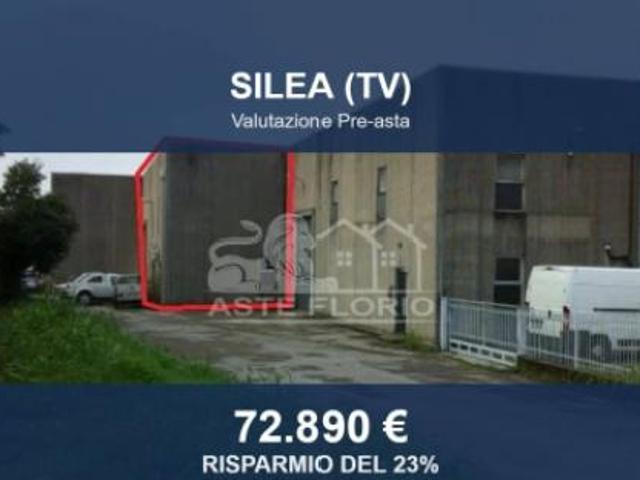 Capannone in vendita a Lanzago, Silea