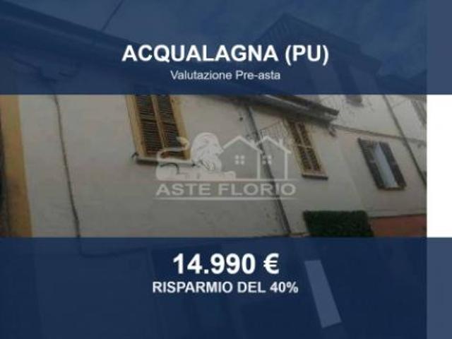Locale Commerciale in vendita a Marche, Pesaro E Urbino