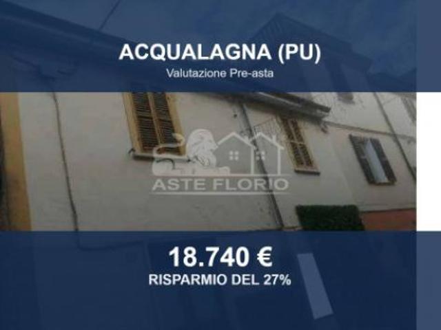 Locale Commerciale in vendita a Marche, Pesaro E Urbino
