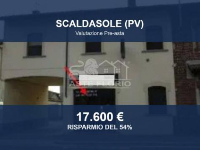 Locale Commerciale in vendita a Scaldasole, Pavia
