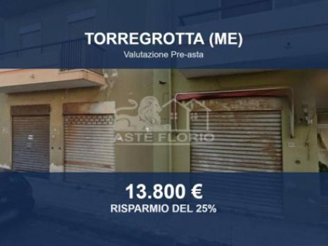 Locale Commerciale in vendita a Torregrotta, Sicilia