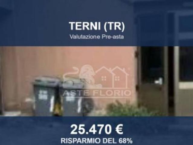 Capannone in vendita a Cospea, Terni