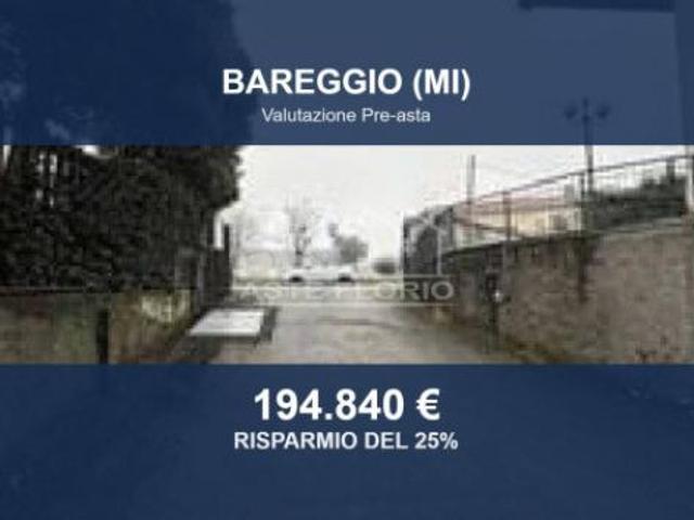 Locale Commerciale in vendita a Bareggio, Lombardia