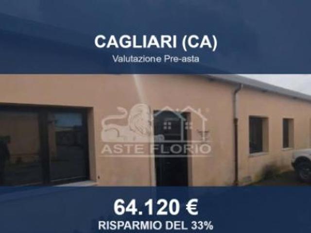 Locale Commerciale in vendita a Cagliari, Sardigna/Sardegna