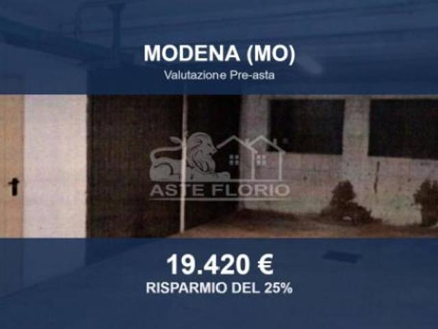 Box in vendita a Crocetta-San Lazzaro-Modena Est, Modena