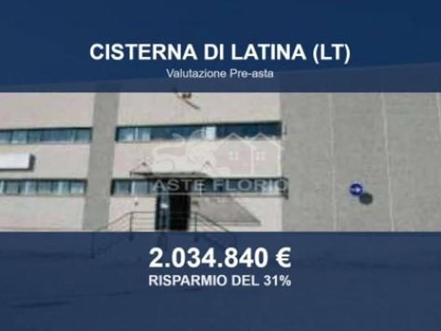 Capannone in vendita a Cisterna Di Latina, Lazio