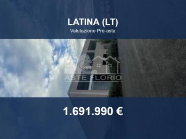 Capannone in vendita a Quartiere Italia, Latina