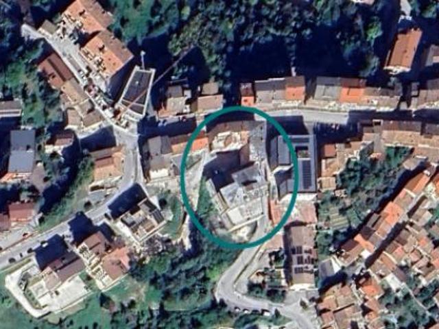 Locale Commerciale in vendita a Mirabello Sannitico, Molise