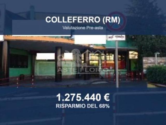 Locale Commerciale in vendita a Roma Capitale, Lazio