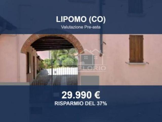Locale Commerciale in vendita a Lipomo, Lombardia
