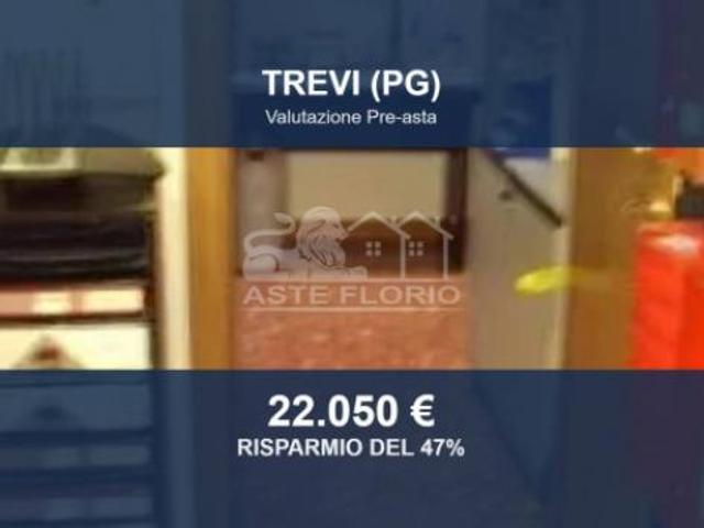 Ufficio in vendita a Borgo di Trevi, Trevi