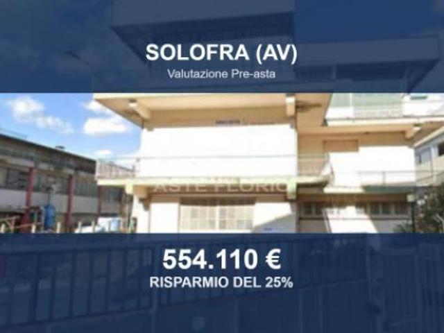 Capannone in vendita a Solofra, Campania