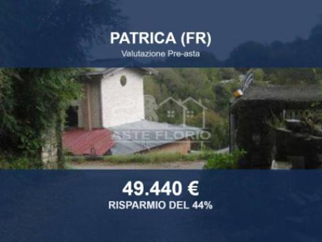 Villa Indipendente in vendita a Patrica, Lazio