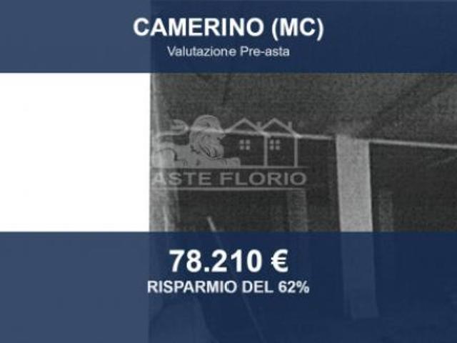 Capannone in vendita a Marche, Macerata